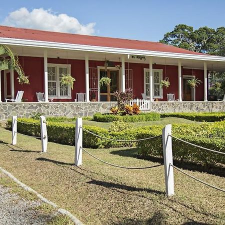 Hotel Hacienda El Rodeo Vueltas Ngoại thất bức ảnh