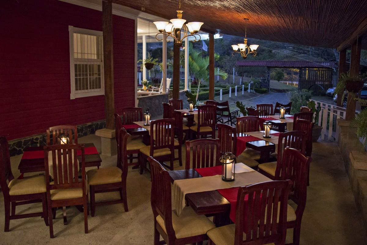 Hotel Hacienda El Rodeo Vueltas Ngoại thất bức ảnh