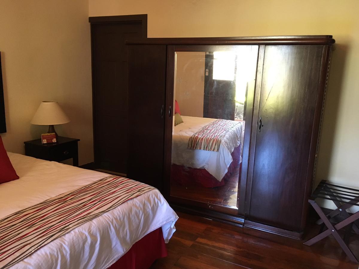 Hotel Hacienda El Rodeo Vueltas Ngoại thất bức ảnh